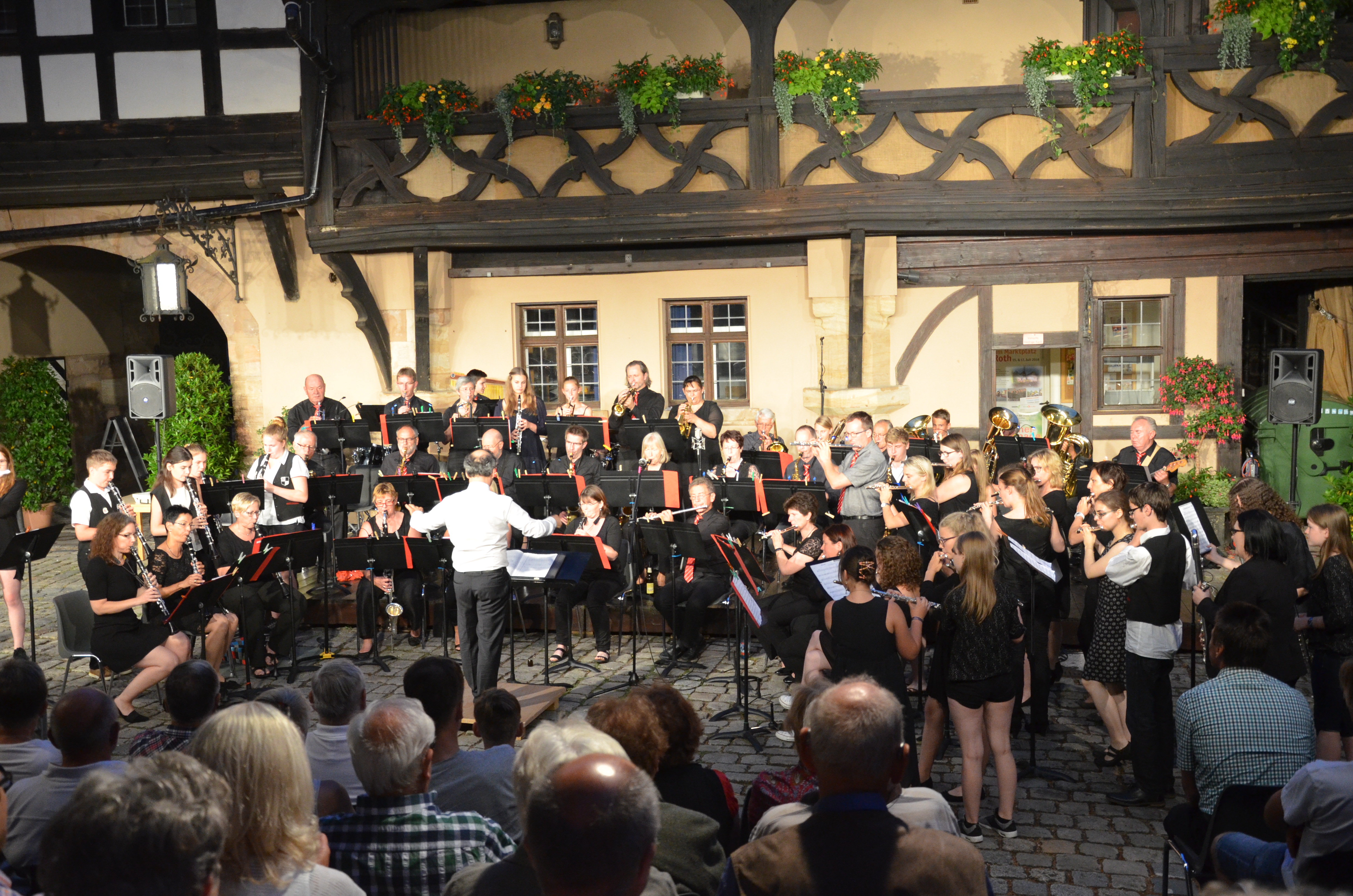  Sommerkonzert im Schlosshof 